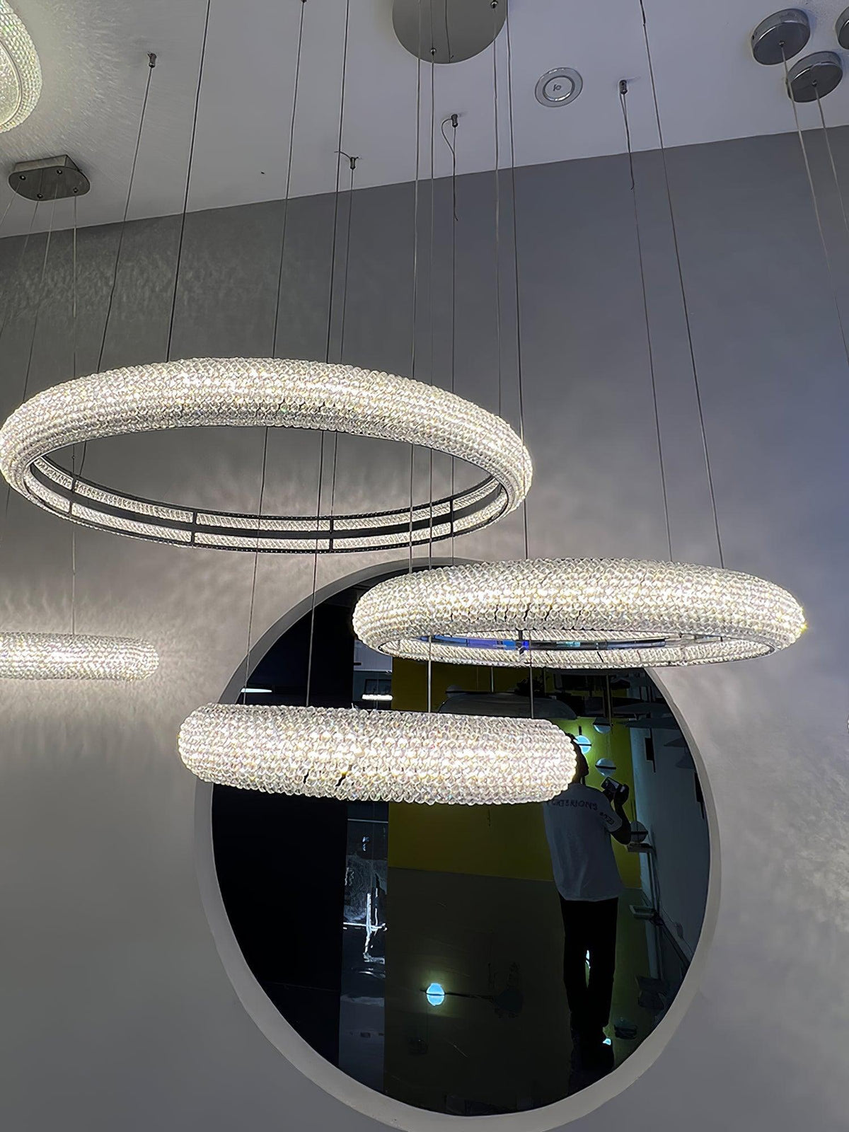 Vazorora Moderne Kroonluchter met Kristalring in Minimalistisch Design