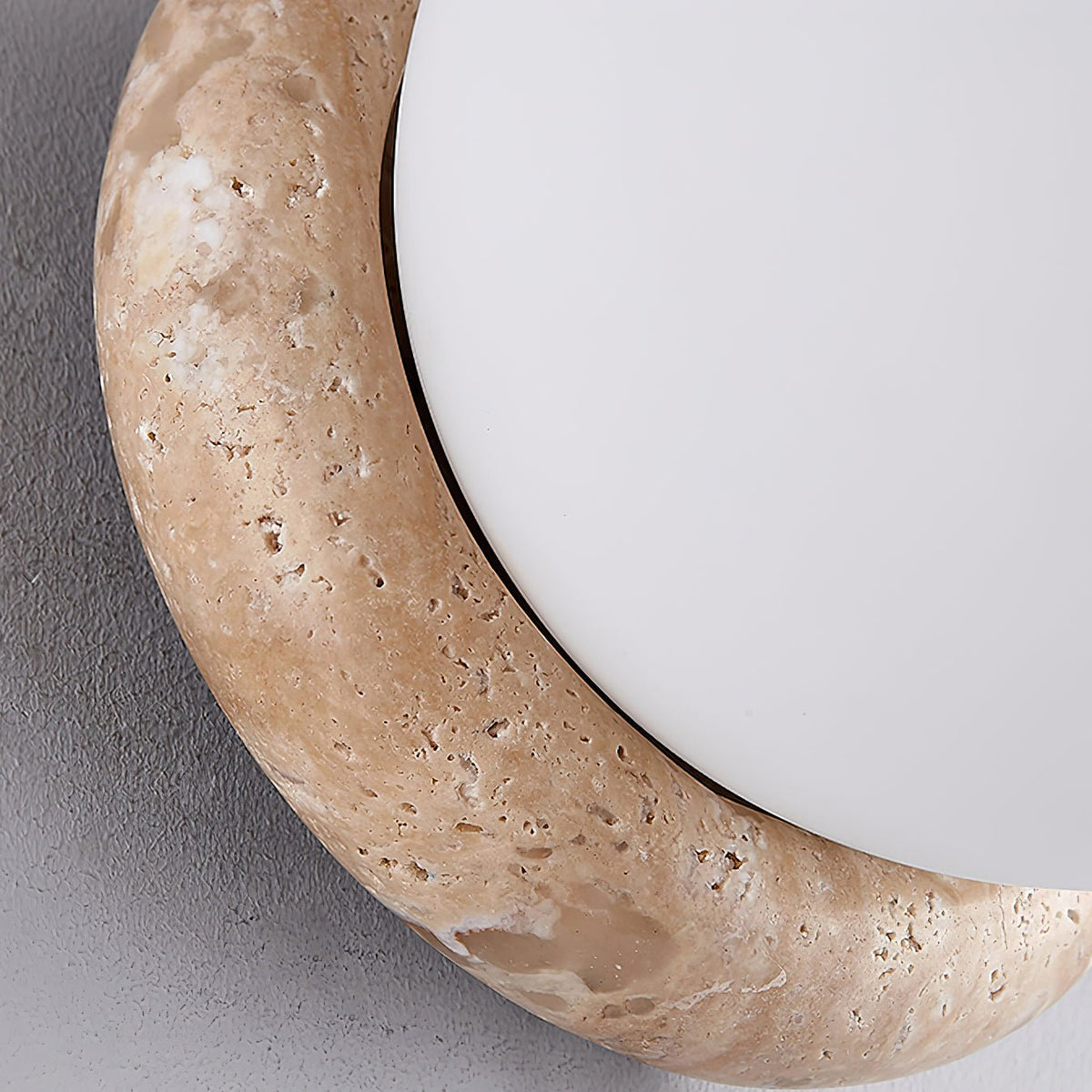 Taverelia ronde plaat wandlamp in geel travertin
