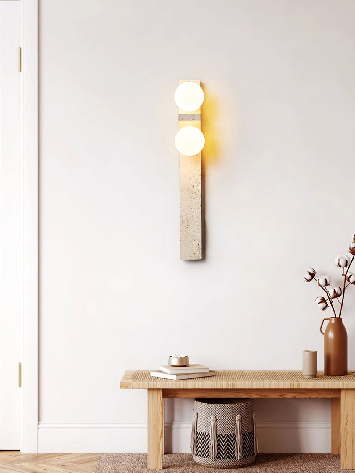 Cassiopeia wandlamp in geel travertin