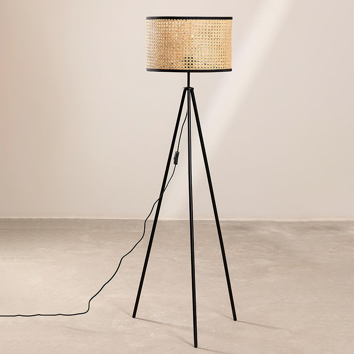 Trio Vintage Bamboe vloerlamp