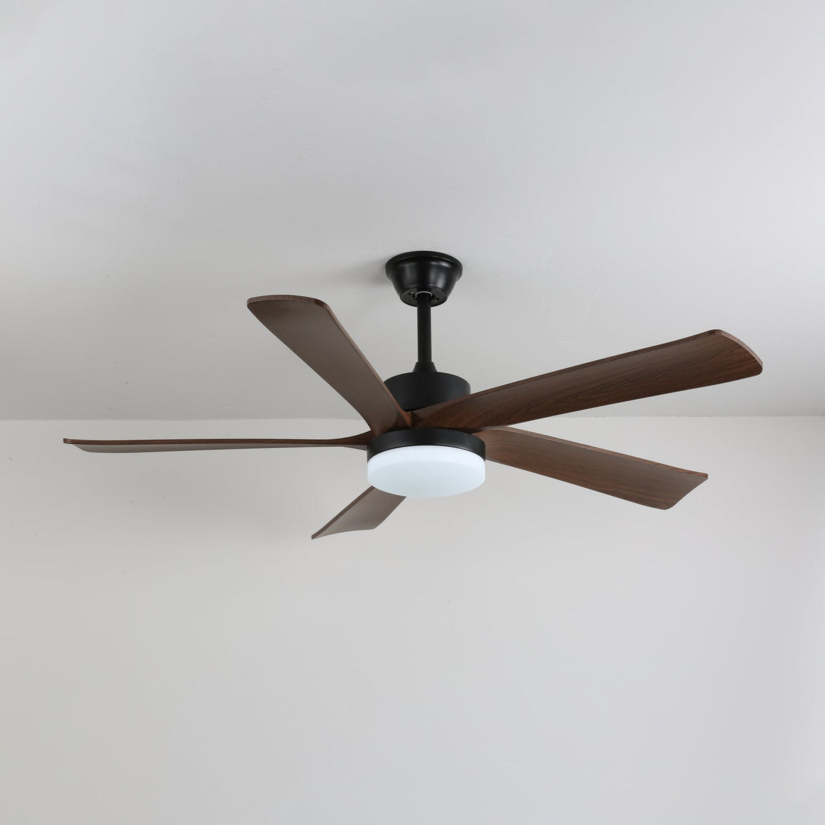 Eryndor moderne plafondventilator met verlichting van hout