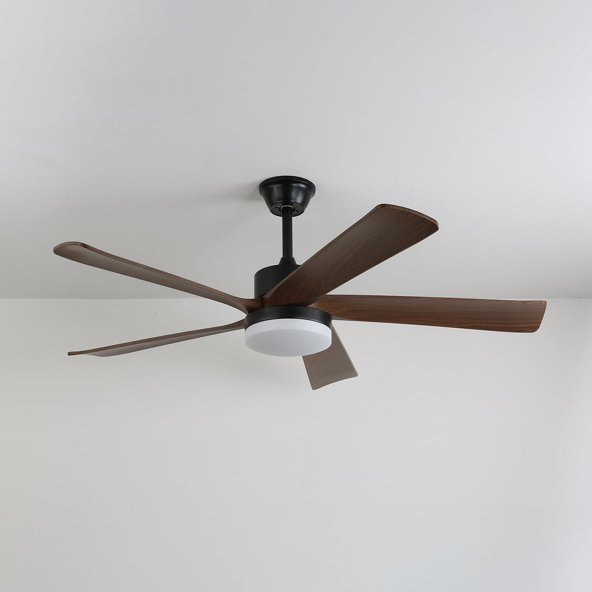 Eryndor moderne plafondventilator met verlichting van hout
