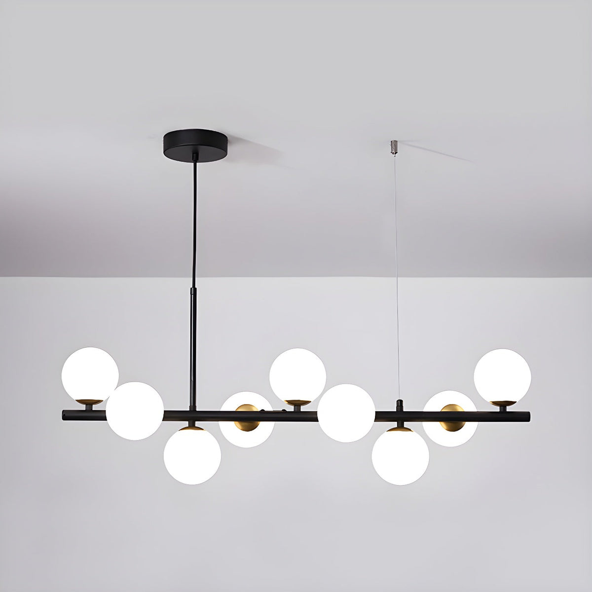 Lioroora kroonluchter met glazen bol goudkleurige afwerking 12-Light