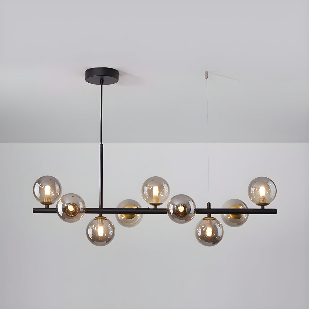 Lioroora kroonluchter met glazen bol goudkleurige afwerking 12-Light