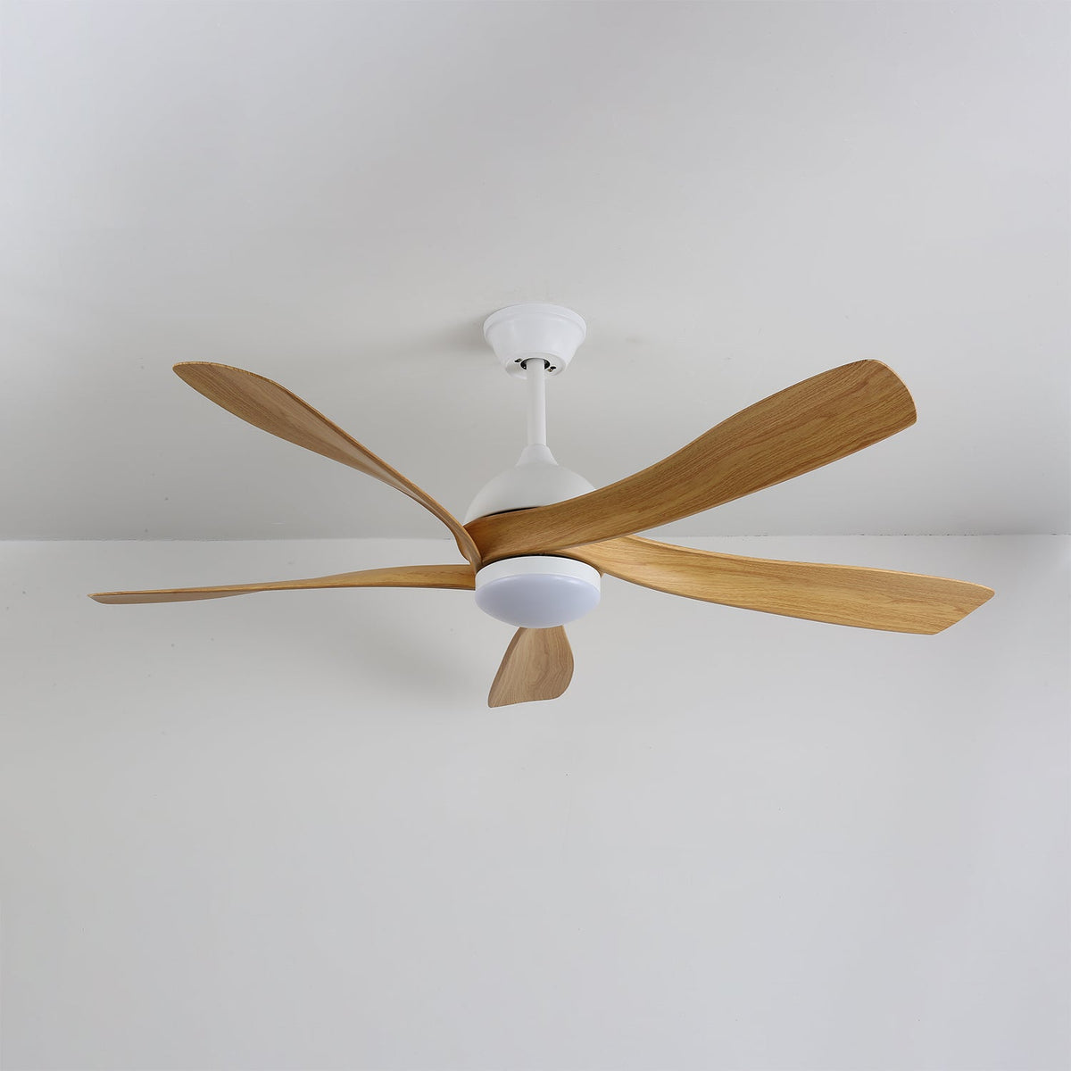 Sylven Moderne plafondventilator met verlichting van hout