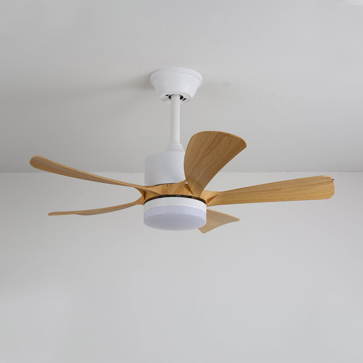 Sylven Moderne plafondventilator met verlichting van hout