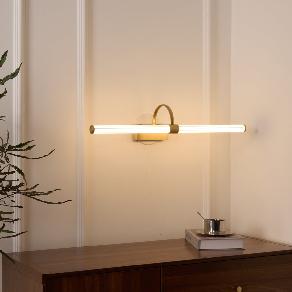 Beryl Moderne minimalistische wandlamp van messing