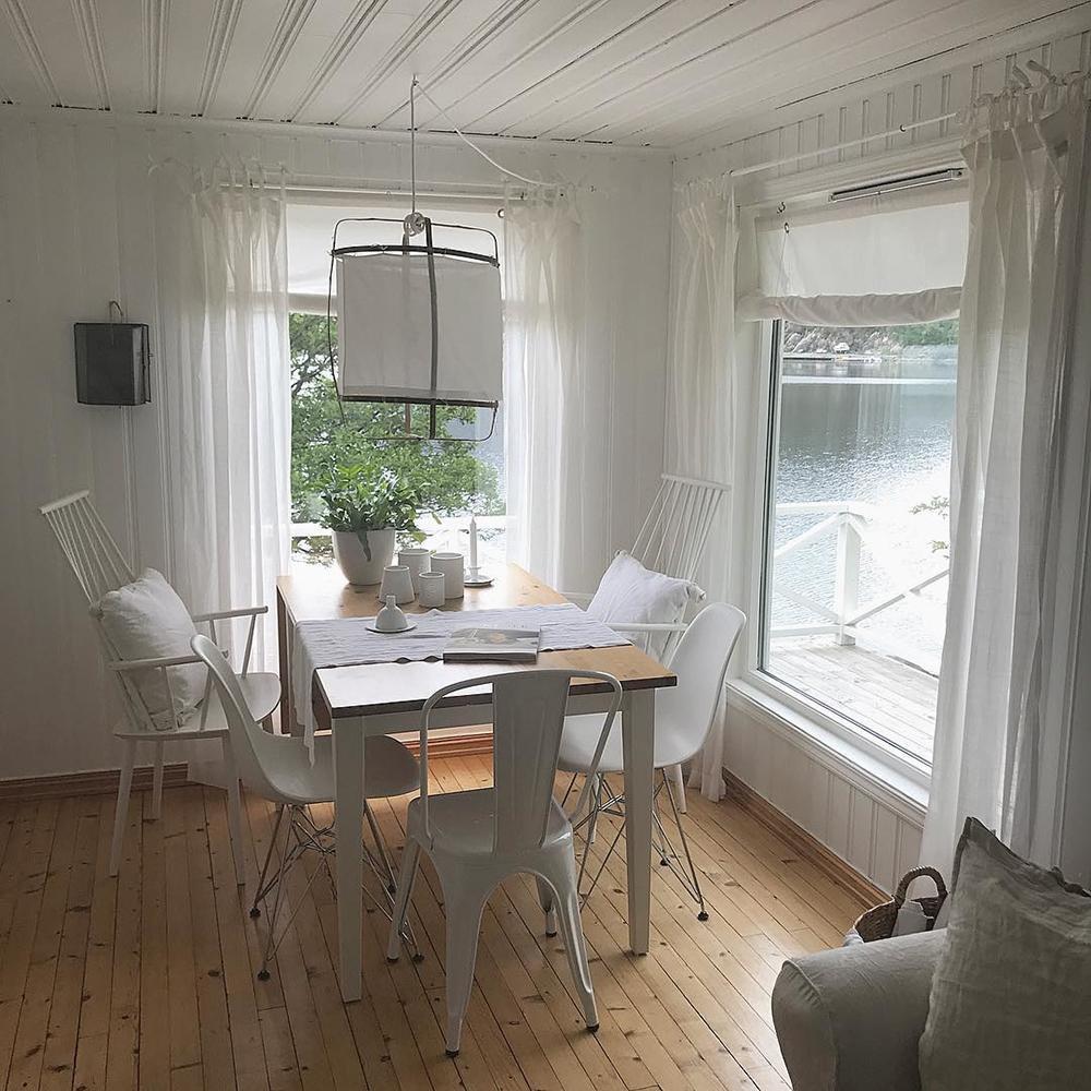 Arioelia hanglamp met bamboe lampenkap voor de woonkamer