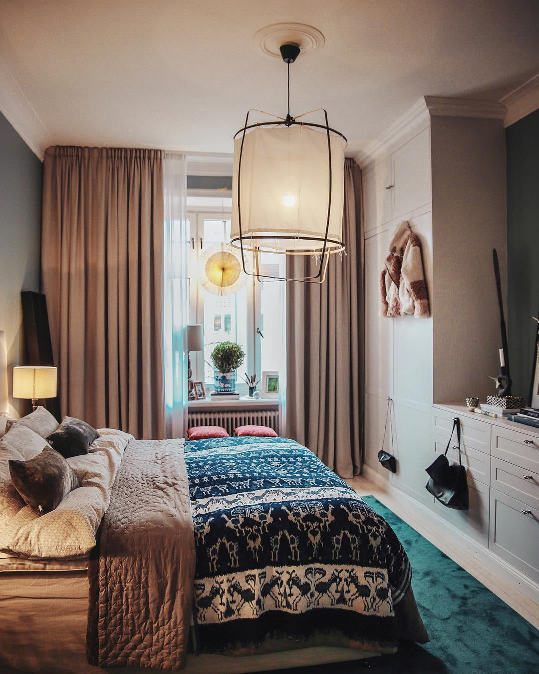 Arioelia hanglamp met bamboe lampenkap voor de woonkamer