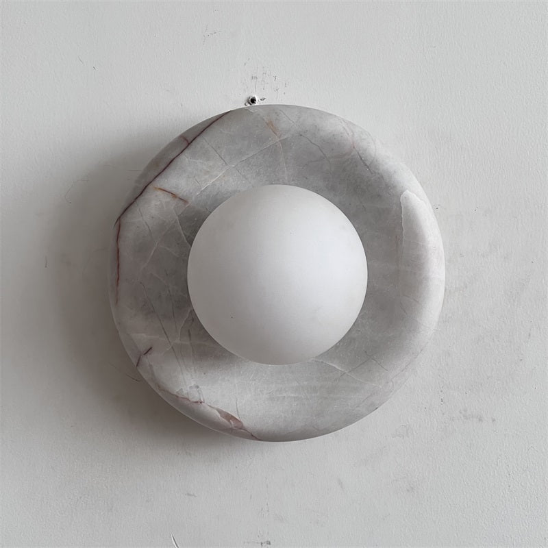 Vomire wandlamp
