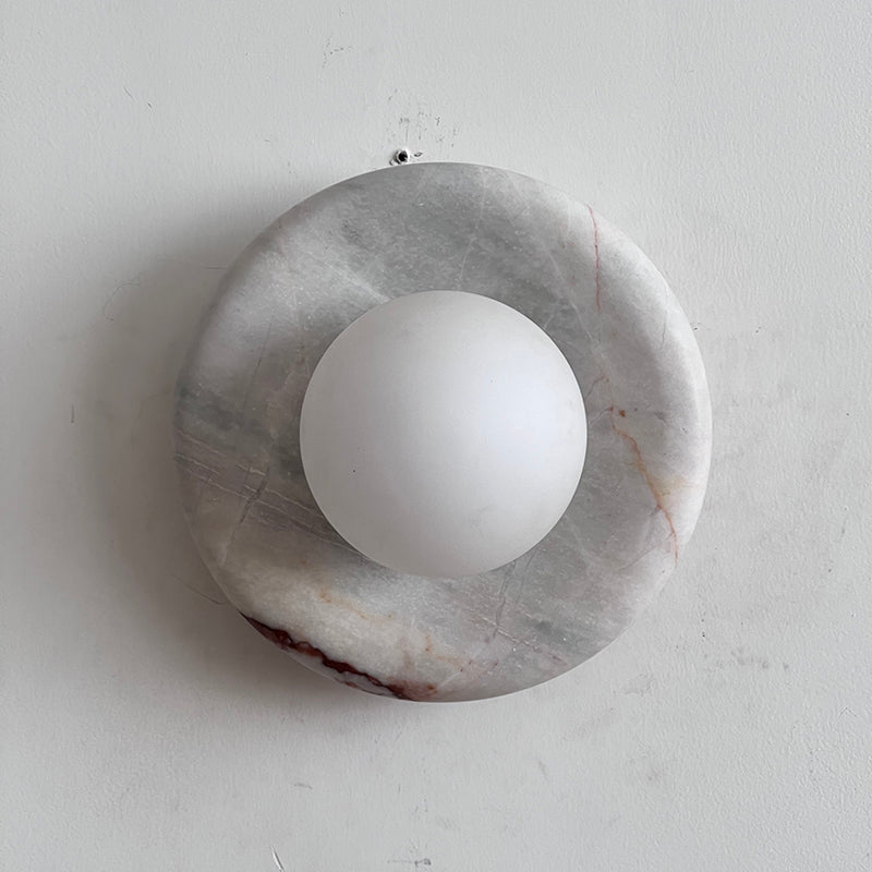 Vomire wandlamp