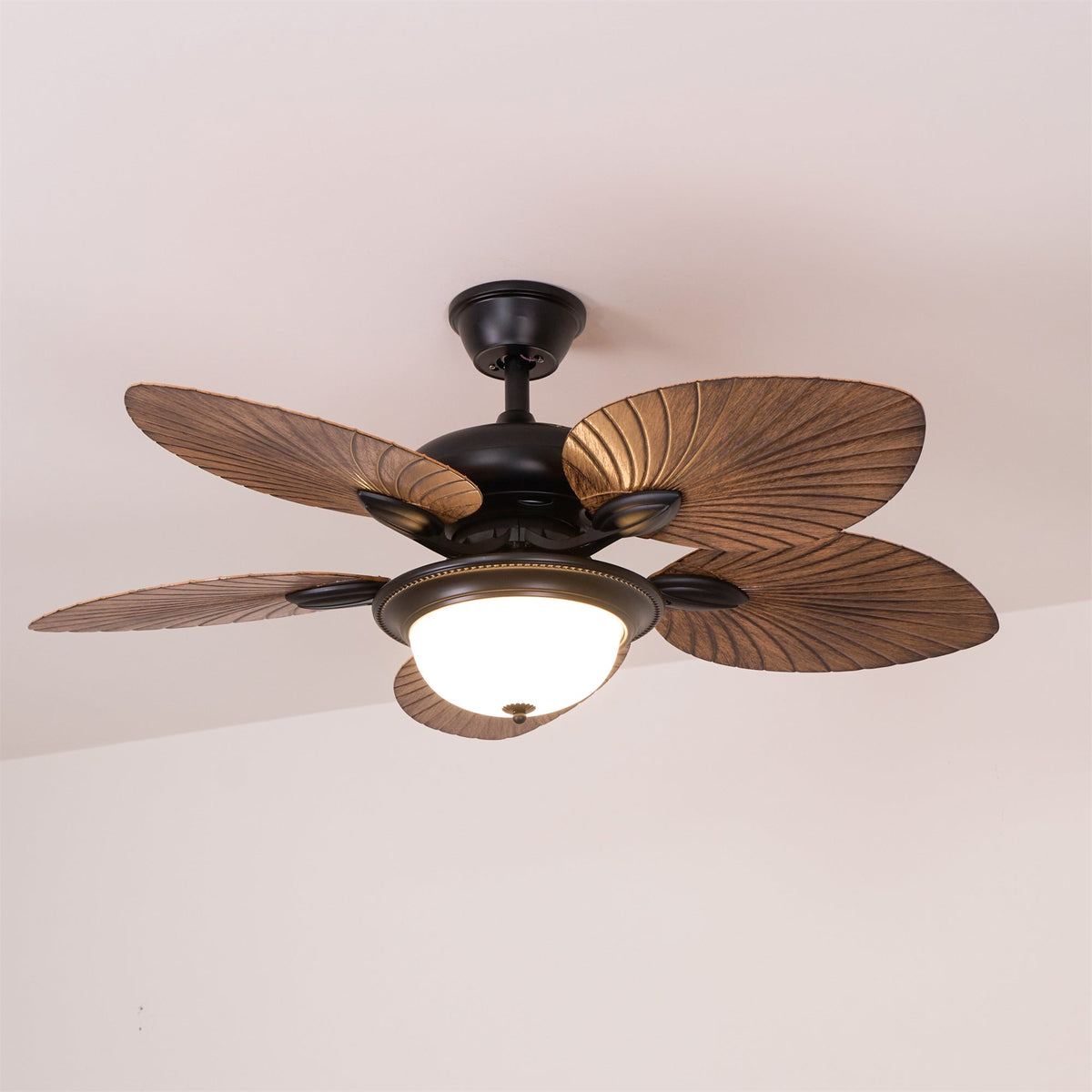 Virel Tropical hout plafondventilator met verlichting