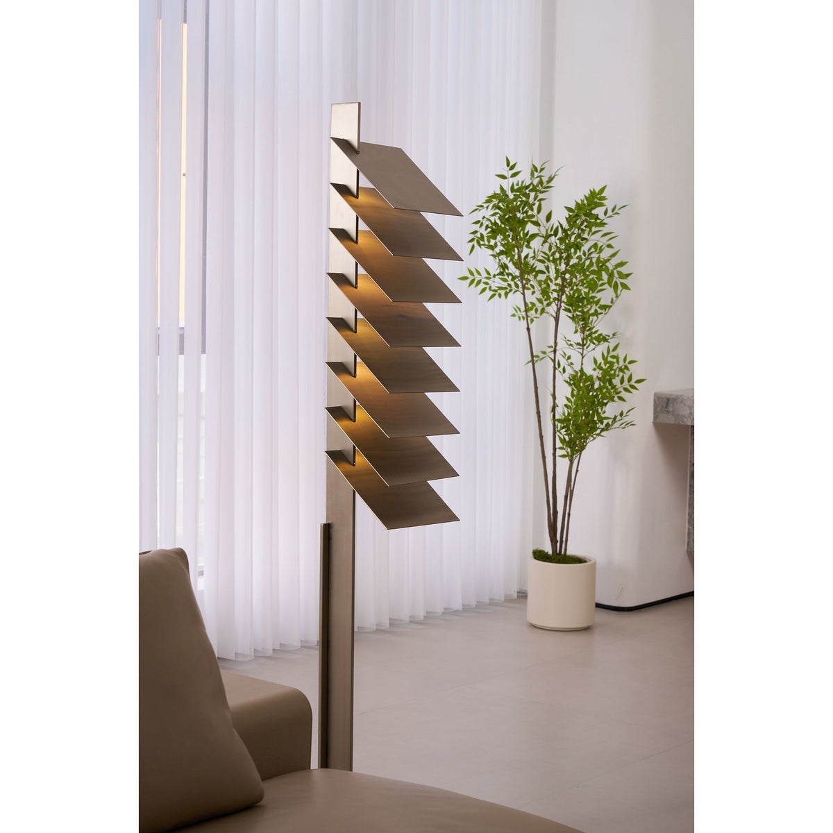 Virauena vloerlamp