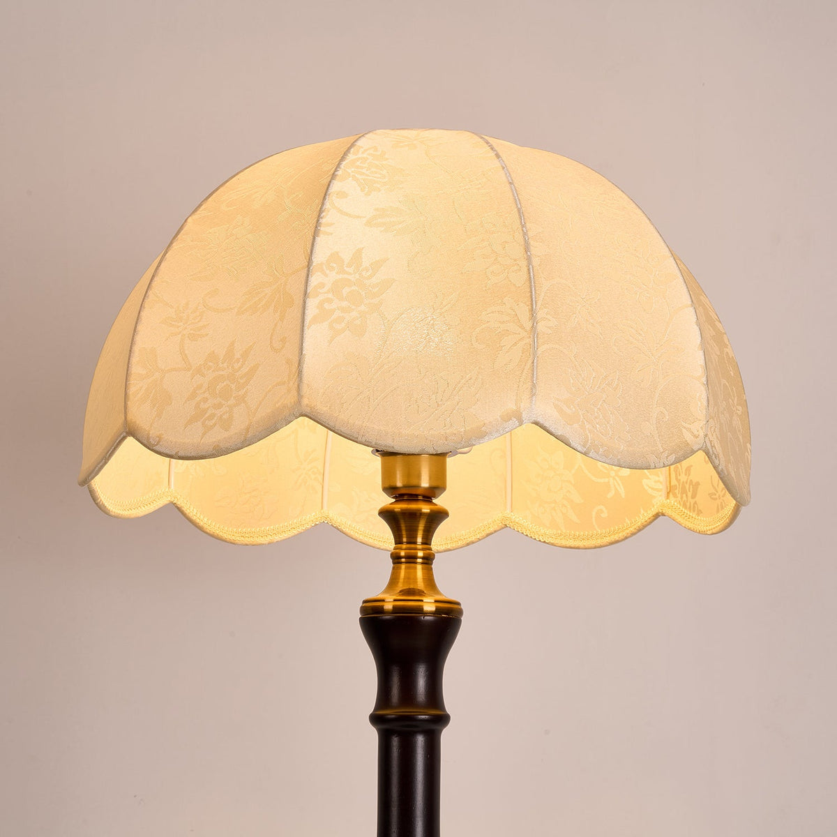 Maverick Vintage Houten vloerlamp