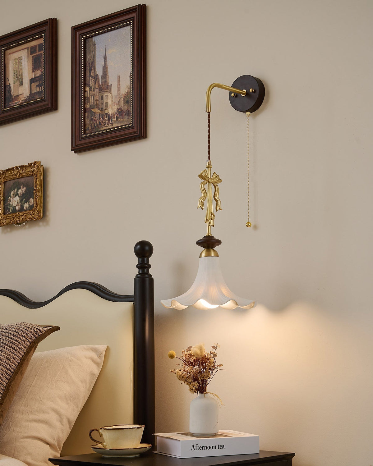 Lilac wandlamp