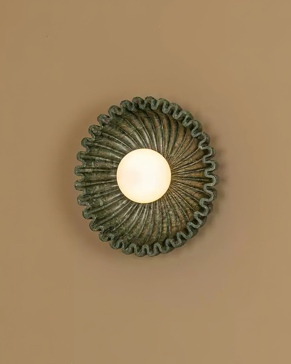 Avenisielle wandlamp