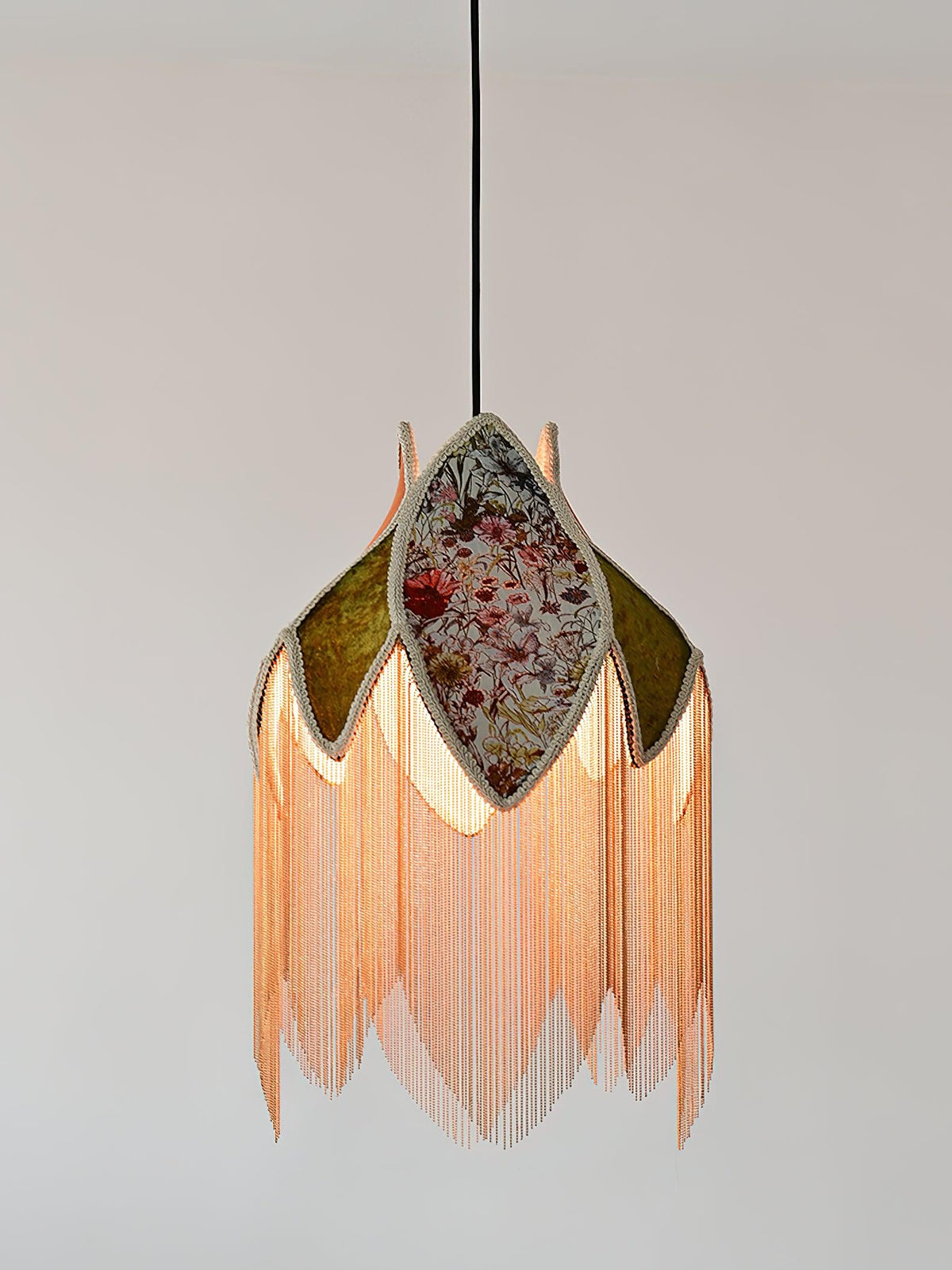 Yolvin unieke hanglamp met franjes