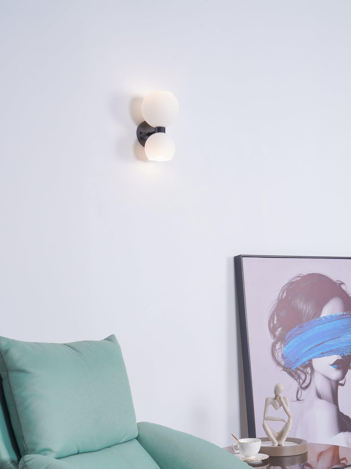 Avynion Moderne wandlamp van glas met Noordse kunst