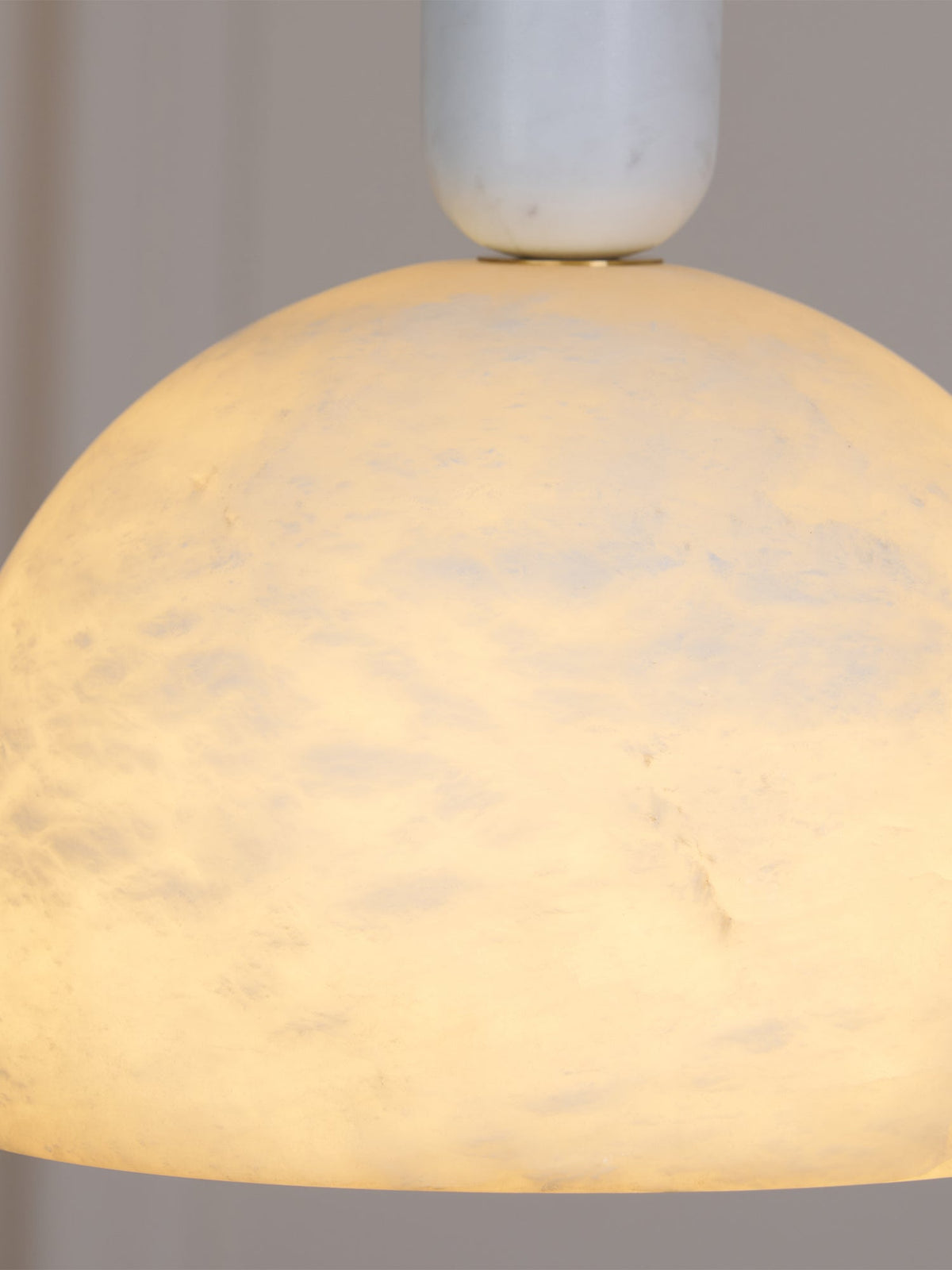 Leda minimalistische hanglamp in albast