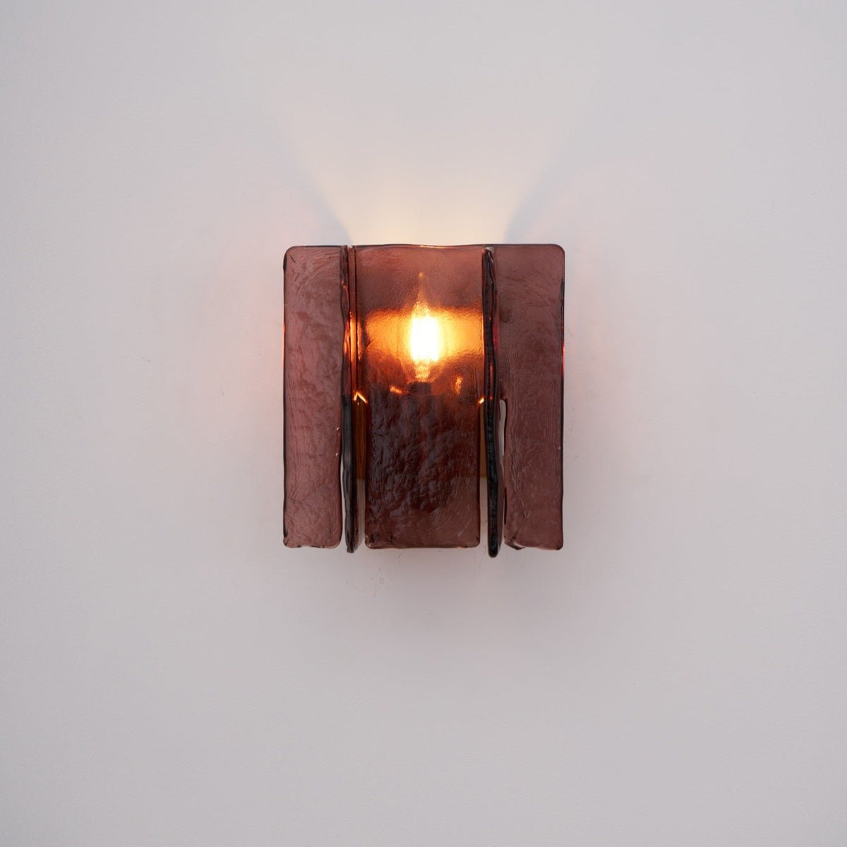 Erove wandlamp met glas Kunstwerk