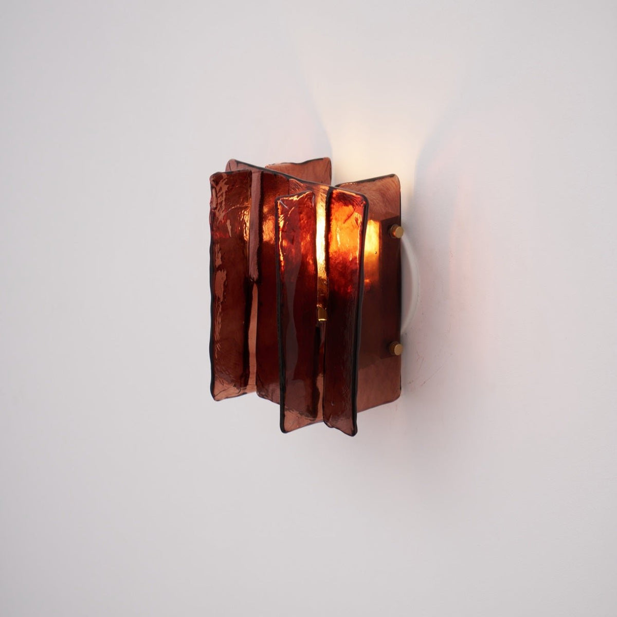Erove wandlamp met glas Kunstwerk