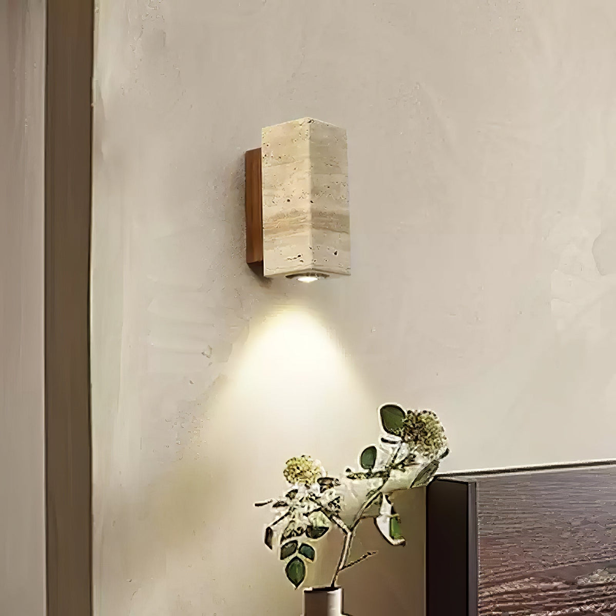 Nula cilindervormige wandlamp van travertin en walnoot