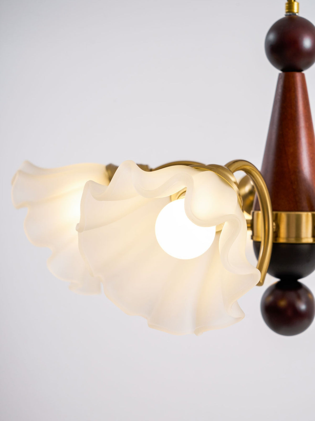 Ilvinan Traditionele Elegantie Houten glas Kroonluchter