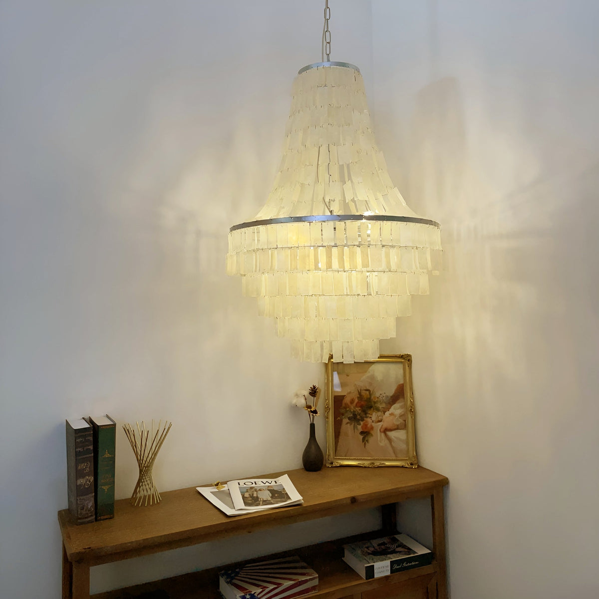 Naciira kroonluchter met Capiz schelpen in lagen, bohemian stijl