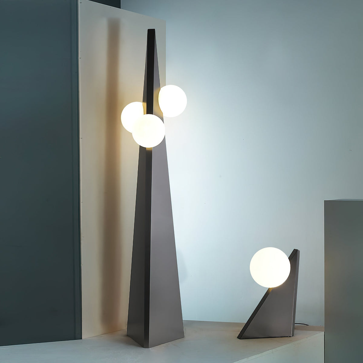 Veleette vloerlamp