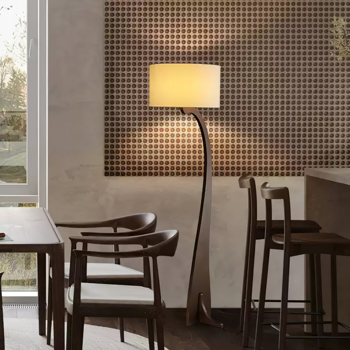 Viraineria vloerlamp met Noorse houten boog