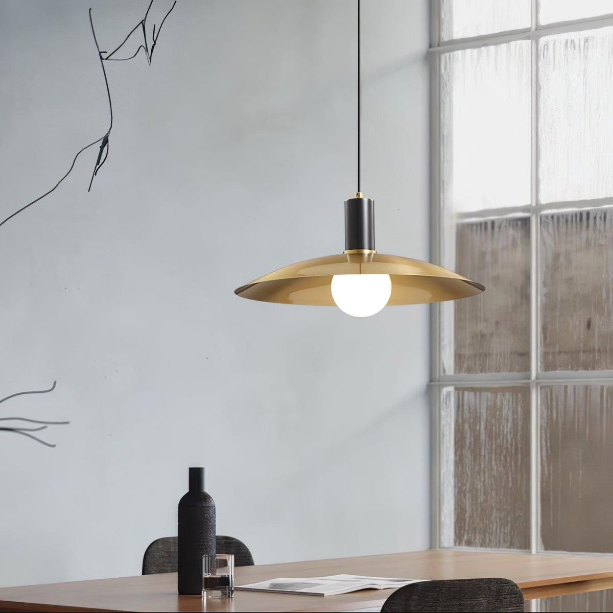 Thalora hanglamp van messing en glas
