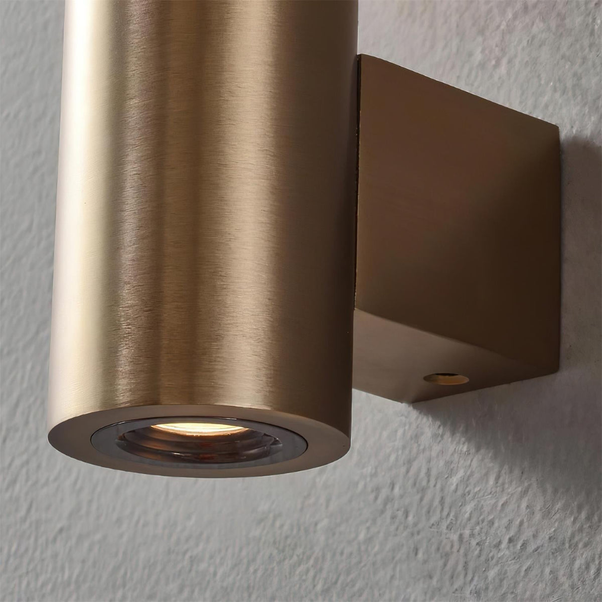 Bravura wandlamp