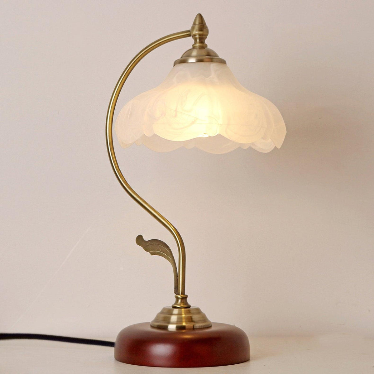 Velivise Retro bloemblaad tafellamp