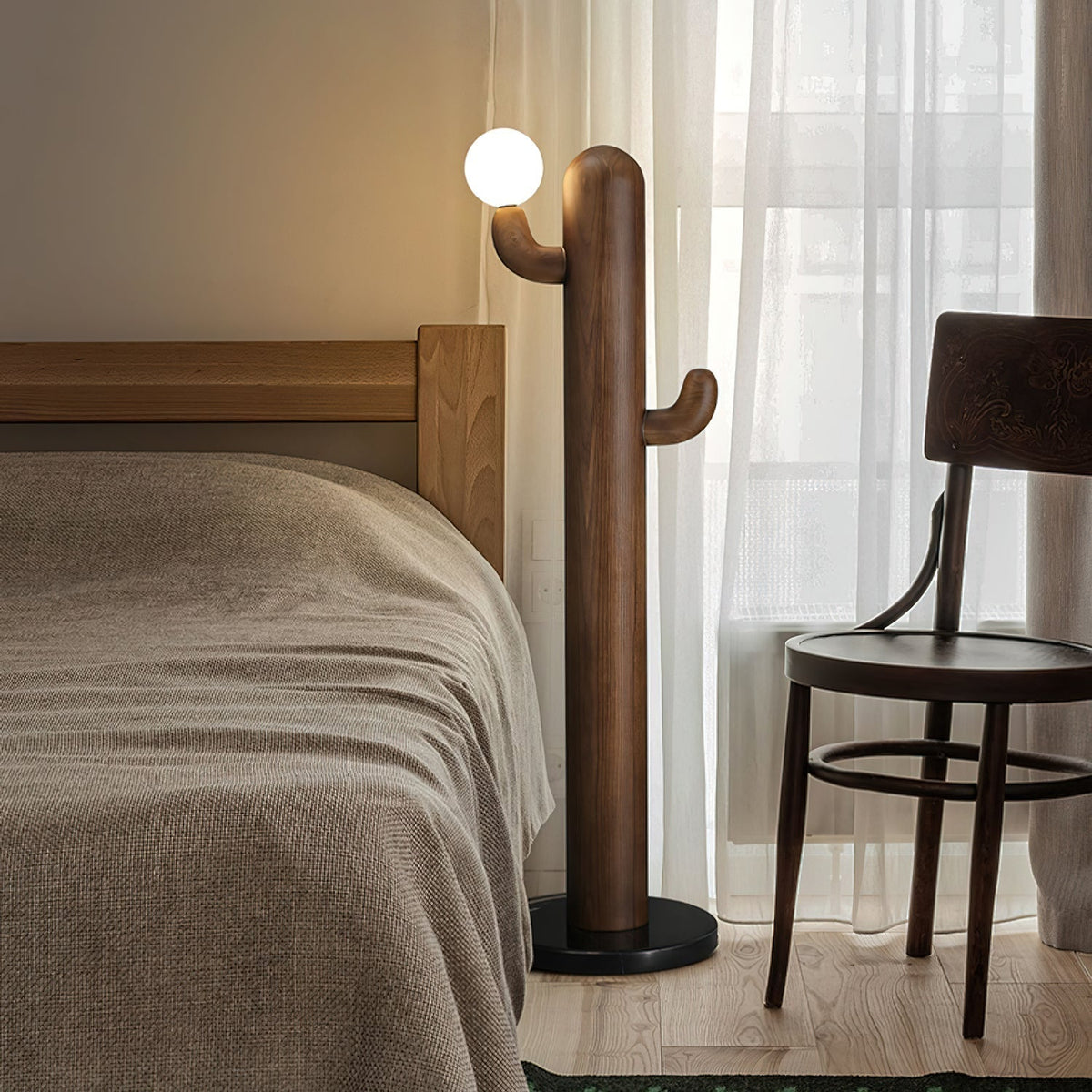 Blaze Cactus Houten vloerlamp