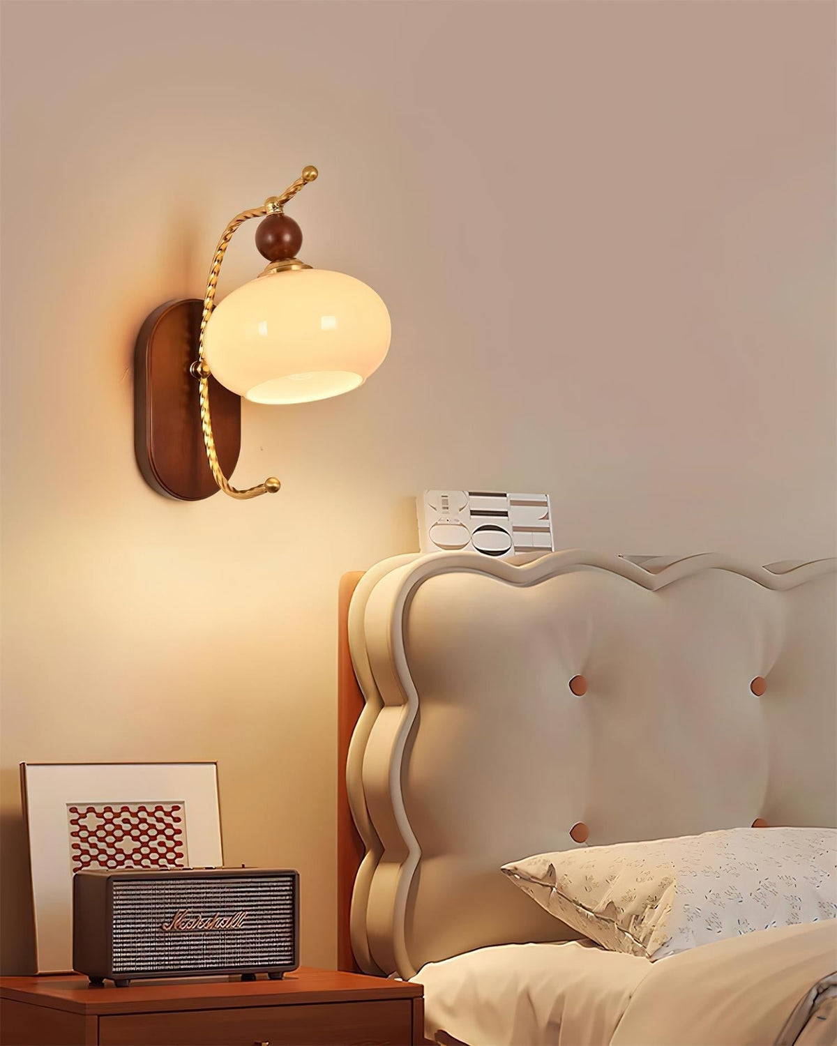 Orelivaya wandlamp