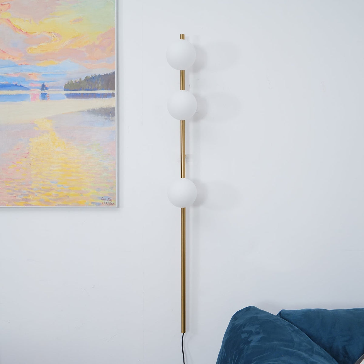 Ultheia Moderne minimalistische wandlamp met glazen 'candied balls'