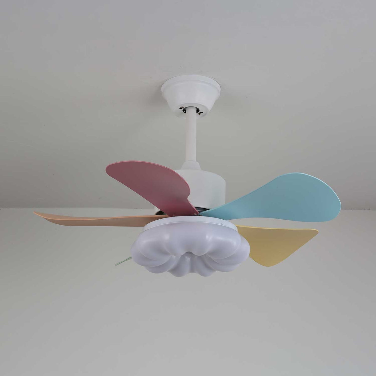 Celoia kleurrijke plafondventilator met verlichting van glas