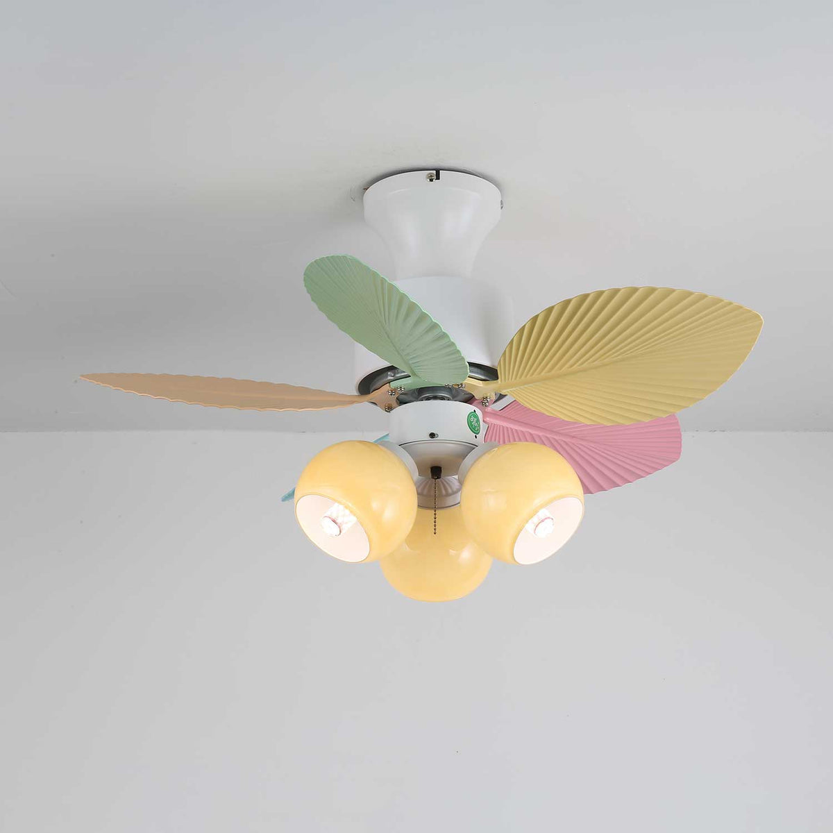 Celoia kleurrijke plafondventilator met verlichting van glas