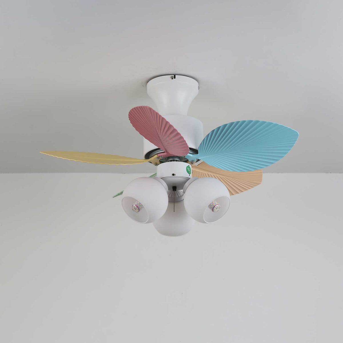 Celoia kleurrijke plafondventilator met verlichting van glas