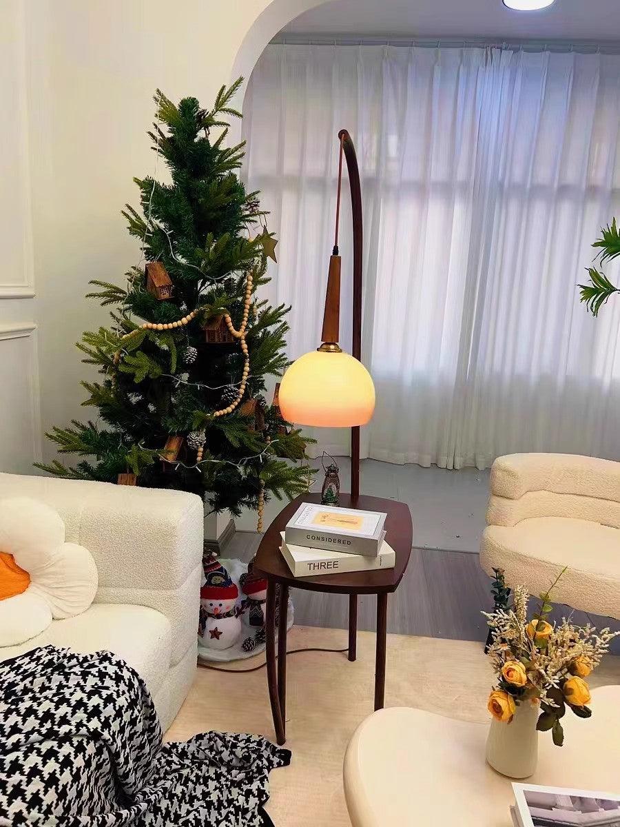 Fior Moderne vloerlamp van walnoothout