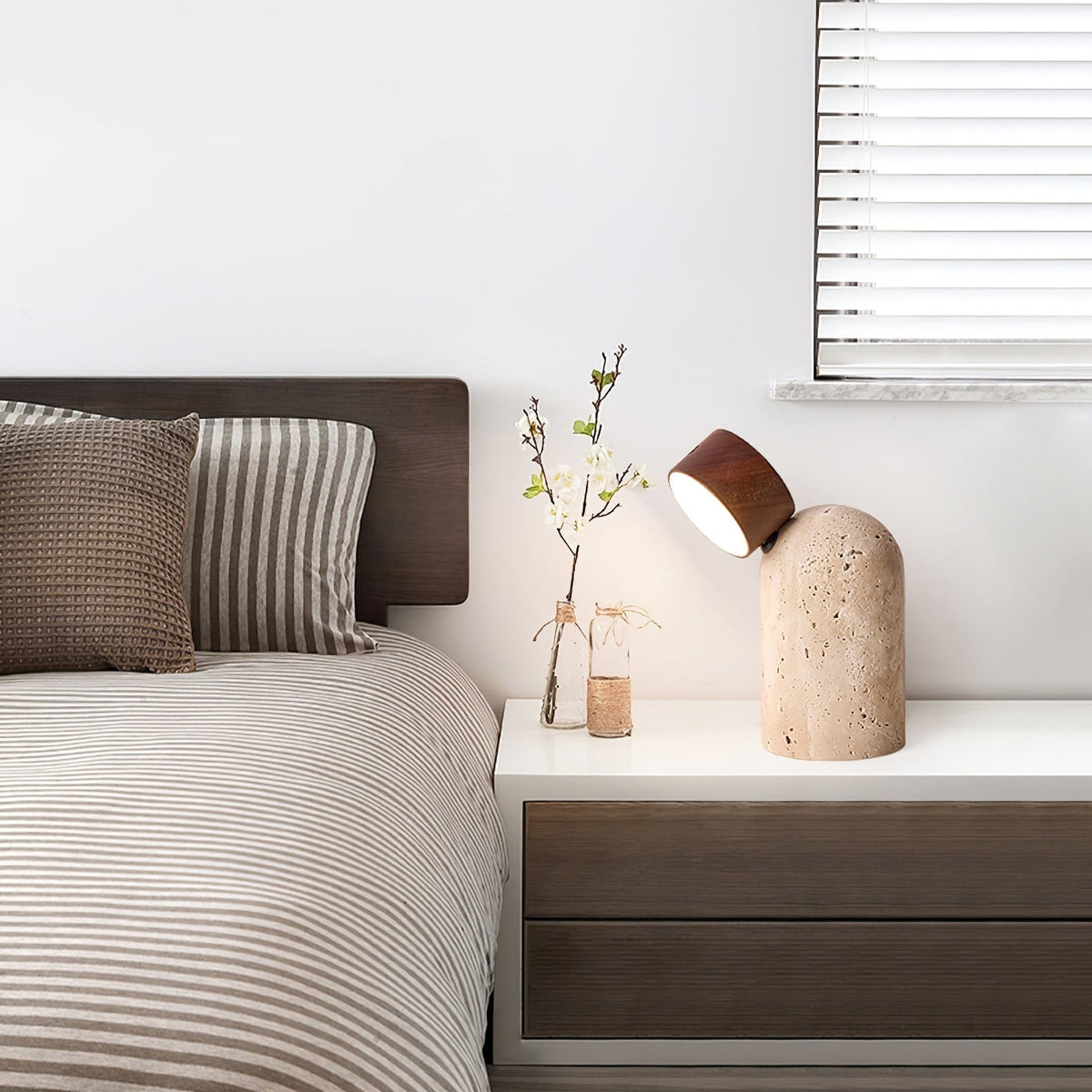 Yorvik Steen tafellamp