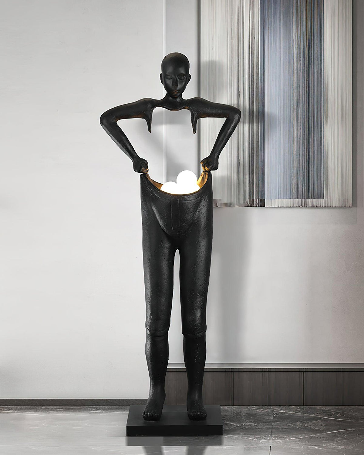 Vamiryra sculpturale vloerlamp in zwart