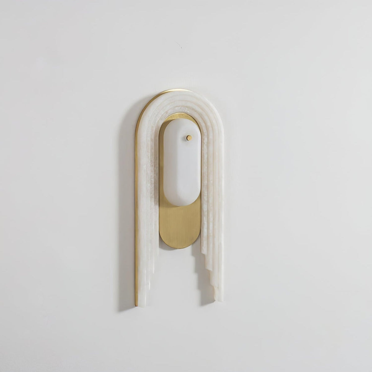 Sytalion Arch goudkleurige afwerking albasten wandlamp