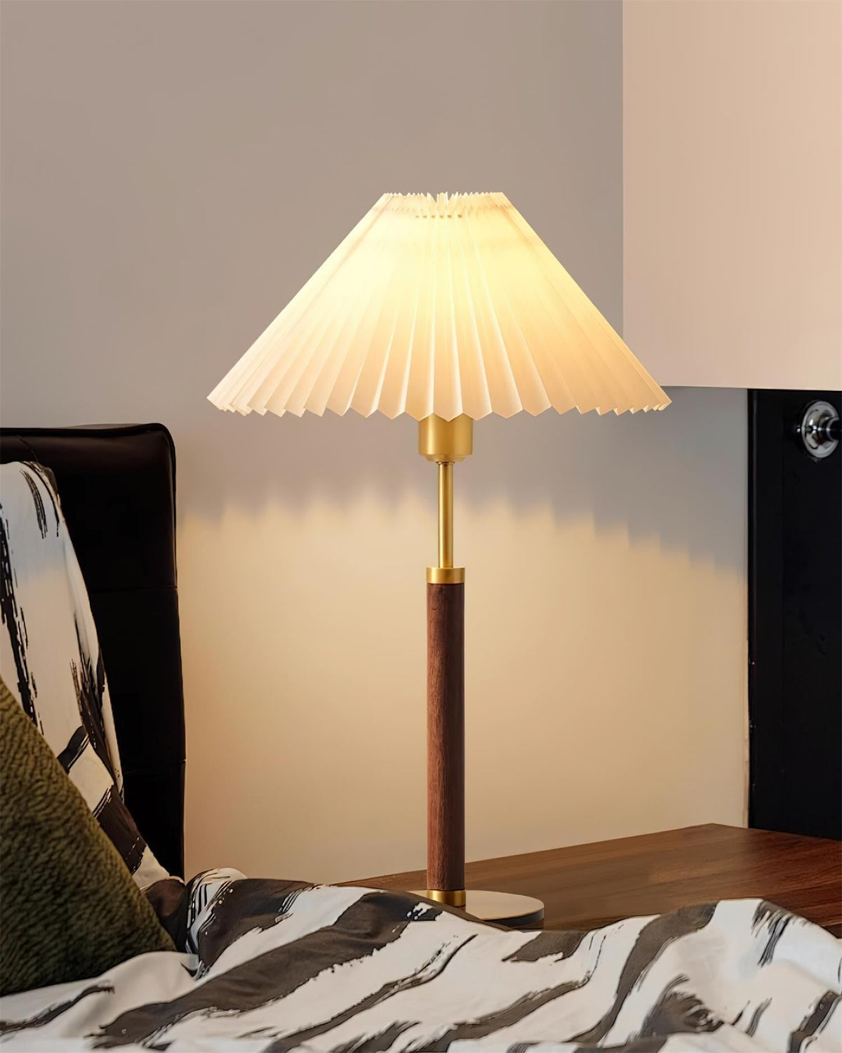 Viraorina tafellamp