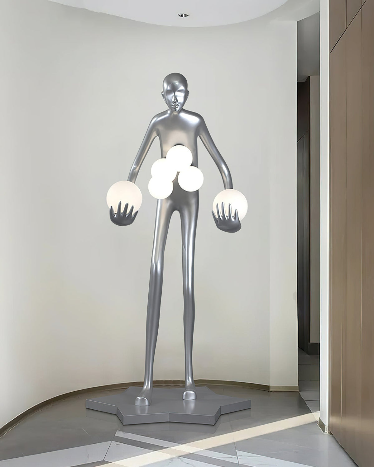 Silvaris sculpturale vloerlamp