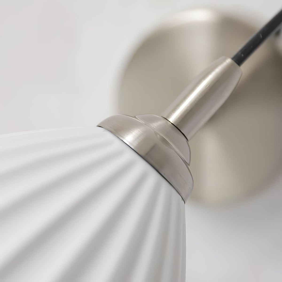 Zotalisra moderne minimalistische geribbelde wandlamp van keramiek