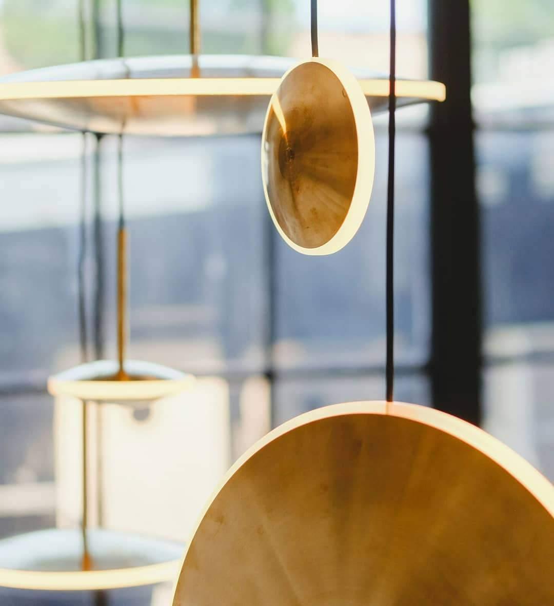 Uvenisra Moderne minimalistische hanglamp in schotelvorm