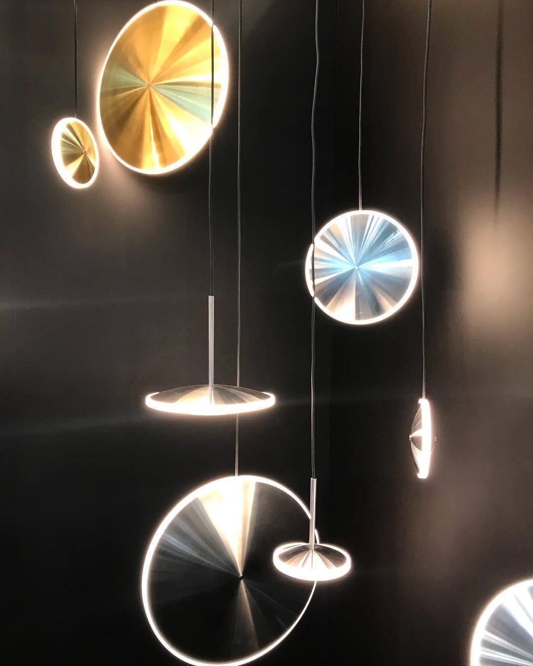 Uvenisra Moderne minimalistische hanglamp in schotelvorm