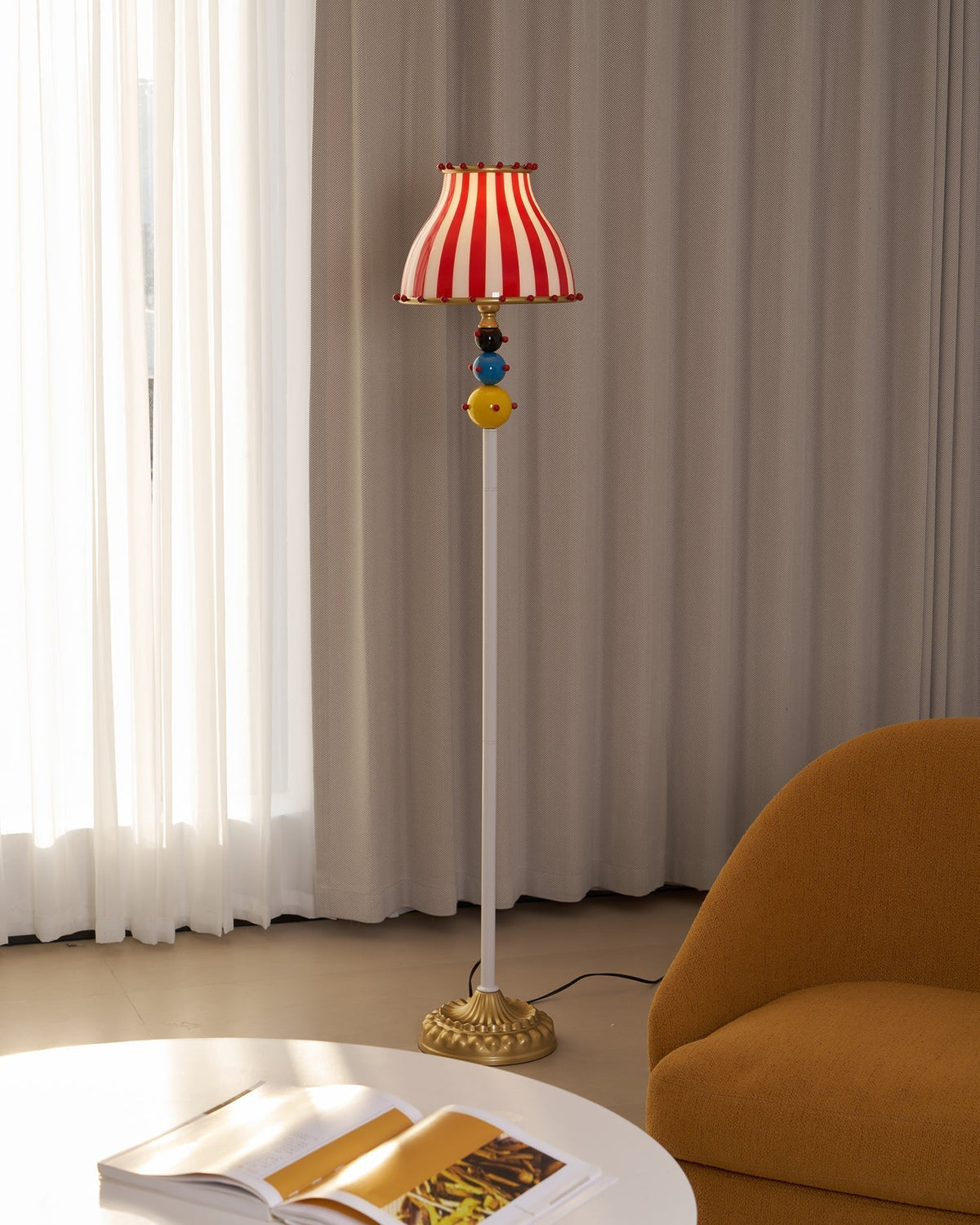 Teriaaine vloerlamp