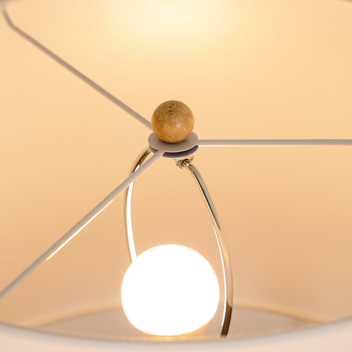 Coastal houten vloerlamp met stoffen kap